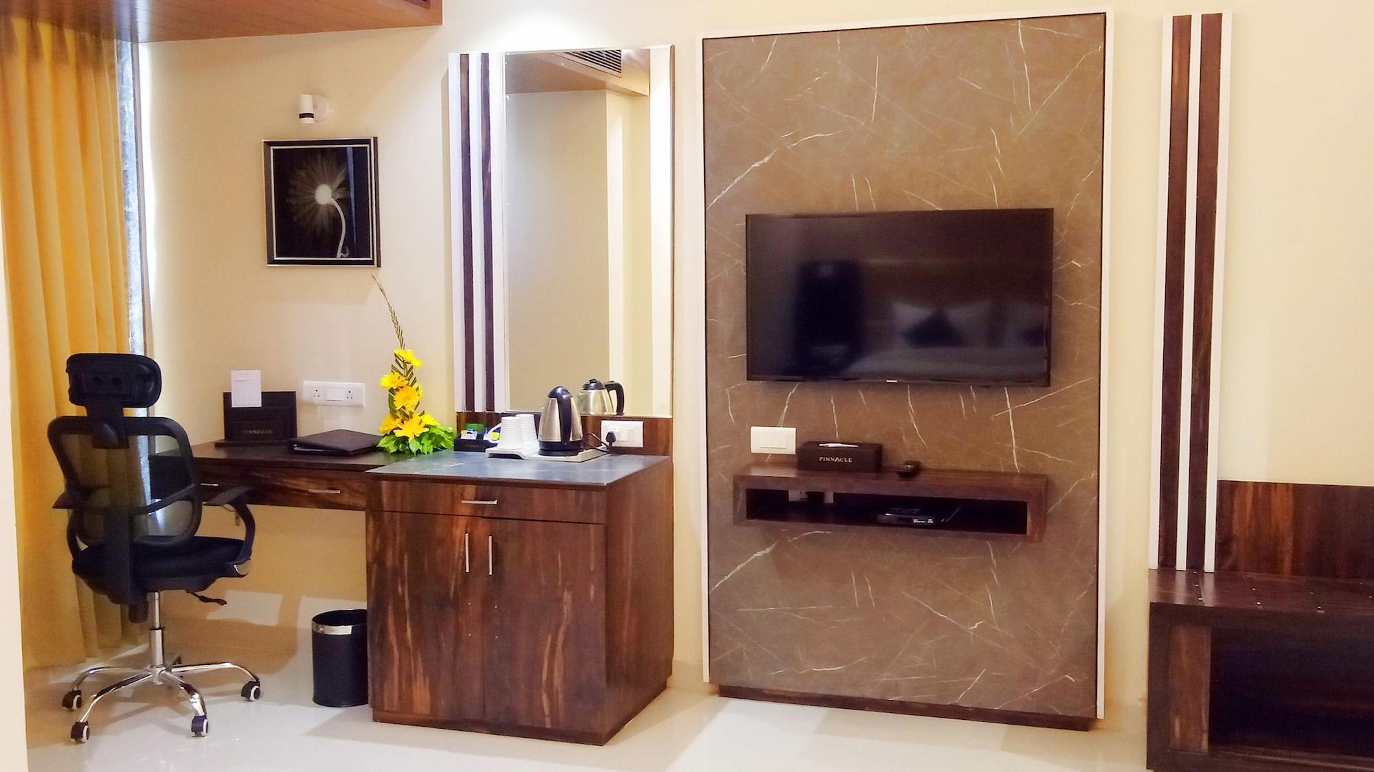Pinnacle By Click Hotels, Lucknow Luaran gambar
