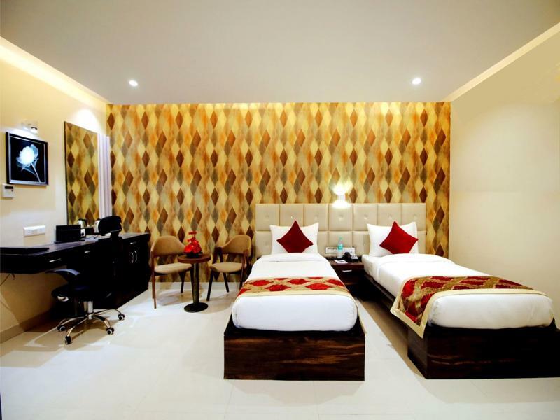 Pinnacle By Click Hotels, Lucknow Luaran gambar